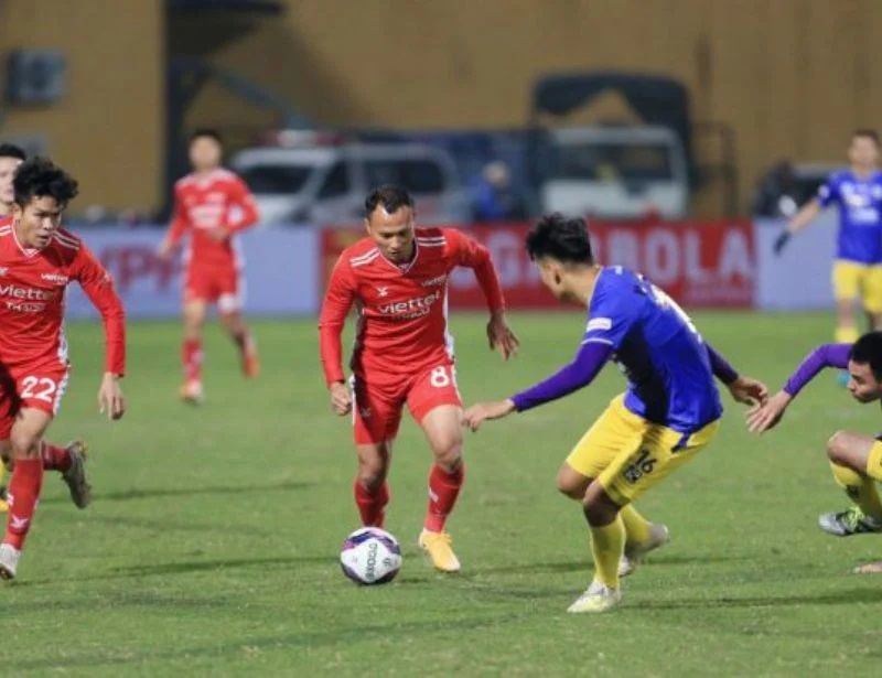 Các lỗi vi phạm và hình phạt trong Luật thi đấu bóng đá 7 người